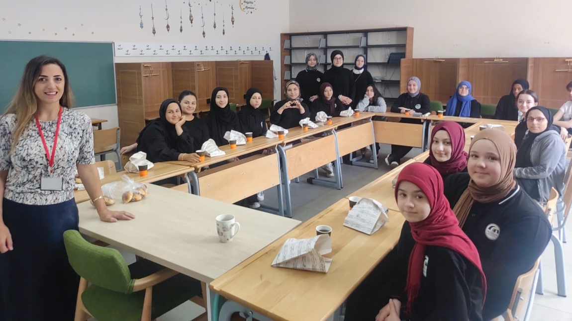 GELENEKSEL VE ÇAĞDAŞ GÖRSEL SANATLAR SINIFI  ORYANTASYON ETKİNLİĞİ