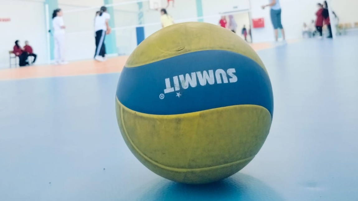 ORTAOKULLAR ARASI VOLEYBOL TURNUVASI